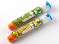 Epipen adrenaline auto-injector